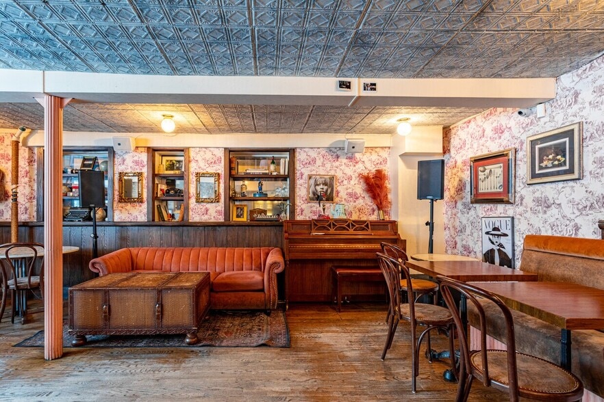 More Photos Of 41 Saint Marks Pl, New York Apartments For Lease