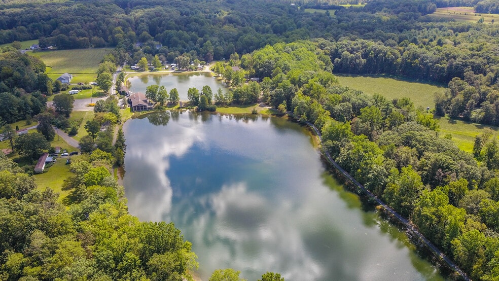 More Photos Of 63 Blue Mountain rd, Schuylkill Haven Trailer Camper Park For Sale