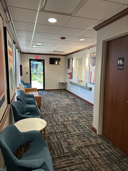 More Photos Of 4525 S Klein Ave, Oklahoma City Office For Lease