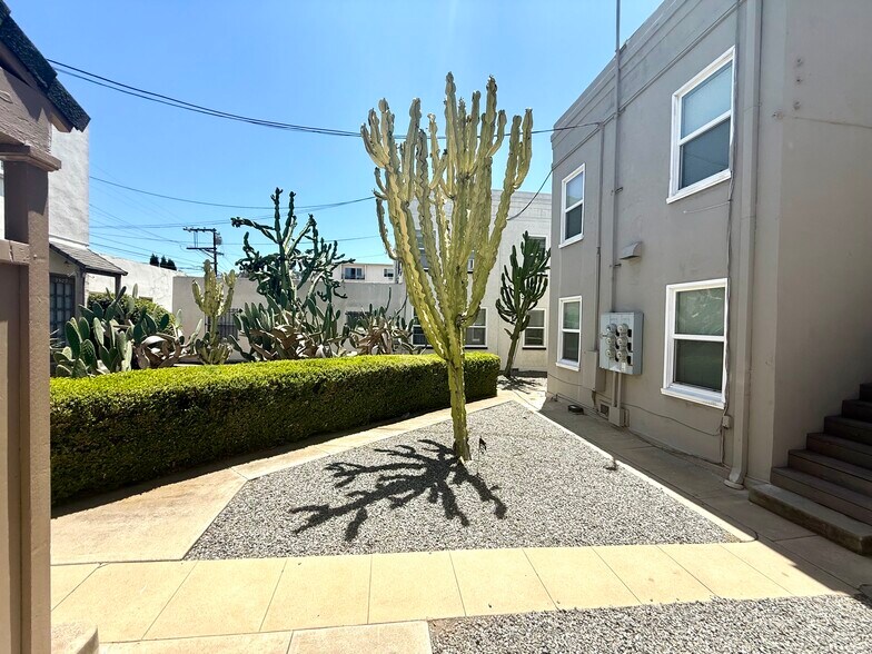 More Photos Of 3501 Park Blvd, San Diego Apartments For Sale
