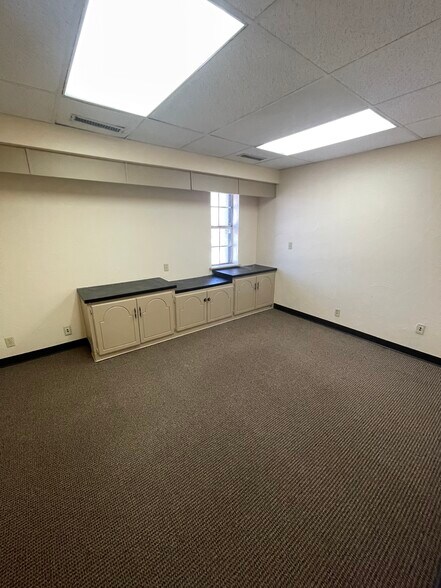 More Photos Of 3801 NW 63rd St, Oklahoma City Office For Lease
