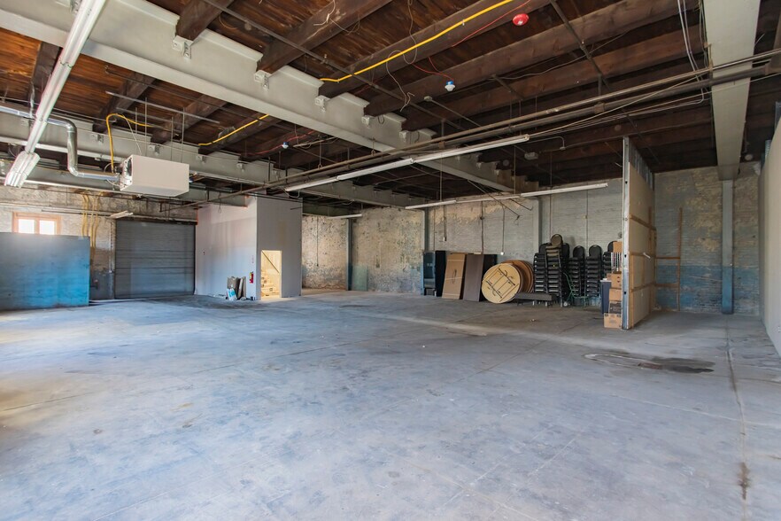 More Photos Of 3130 Belgrade St, Philadelphia Warehouse For Lease