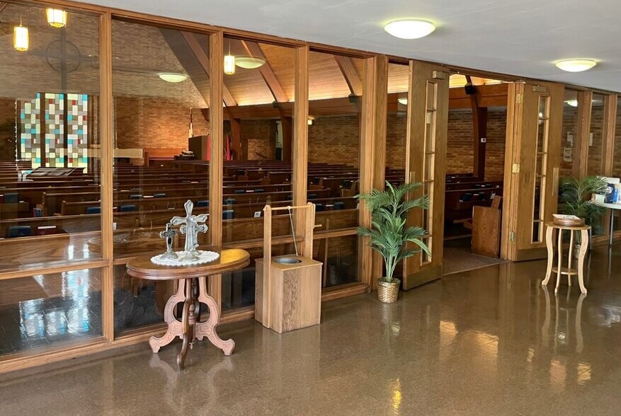 More Photos Of 1717 Highwood Ave, Pekin Land For Sale