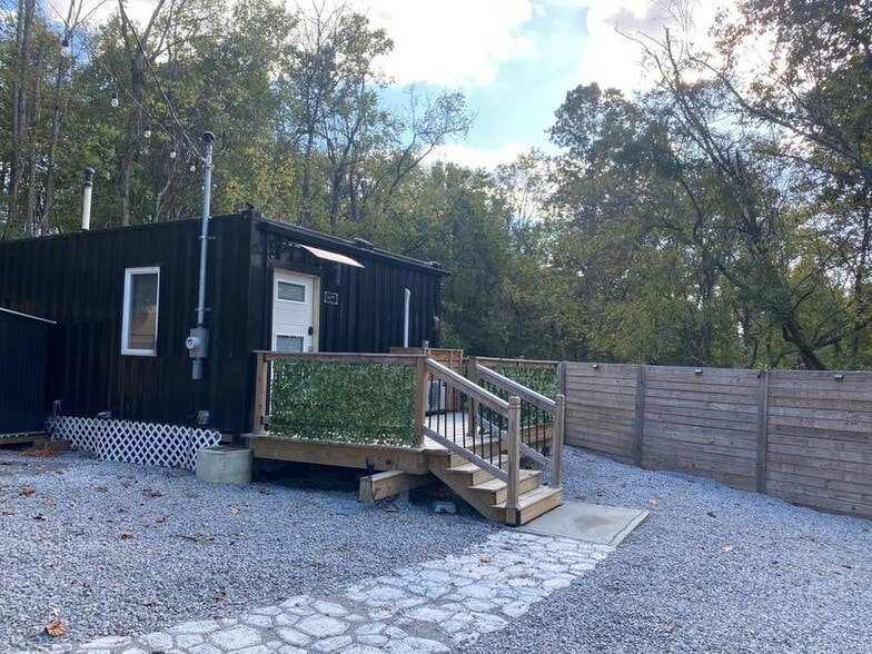 More Photos Of 6313 Old Jacks Creek Rd, Lexington Specialty For Sale