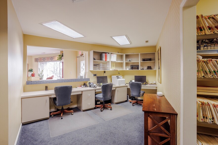 More Photos Of 230-236 Thomas More Pky, Crestview Hills Medical For Sale