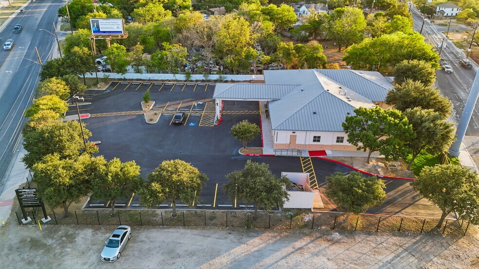 More Photos Of 137 Palo Alto Rd, San Antonio Healthcare For Sale