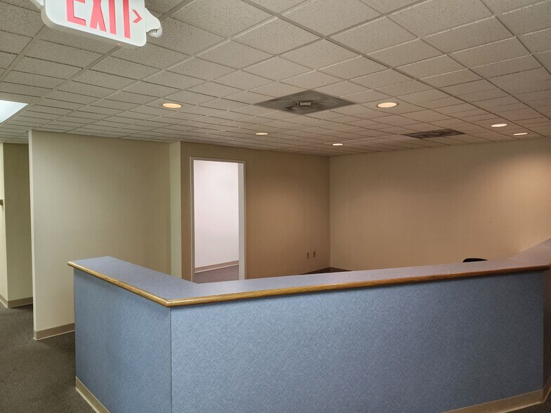 More Photos Of 365 Main St, Watertown Office For Sale