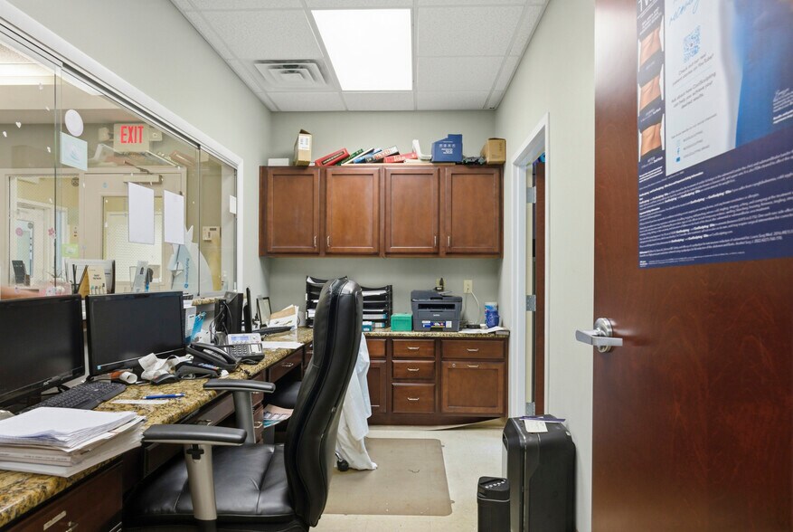More Photos Of 2356 John Smith Rd, Fayetteville Medical For Lease