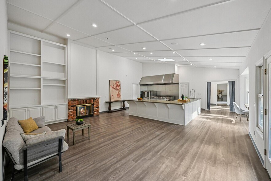 More Photos Of 1605 Lucas Valley Rd, San Rafael Healthcare For Sale