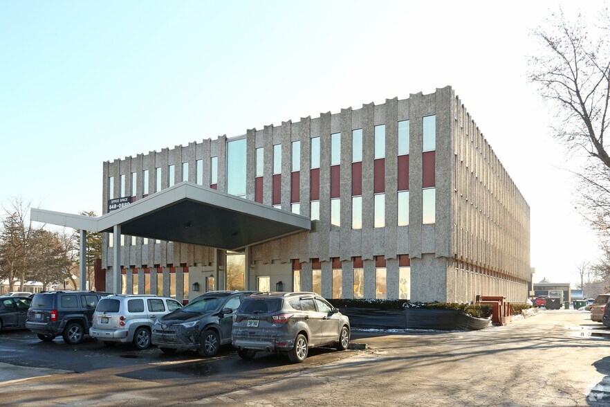 Primary Photo Of 26711 Woodward Ave, Huntington Woods Medical For Lease