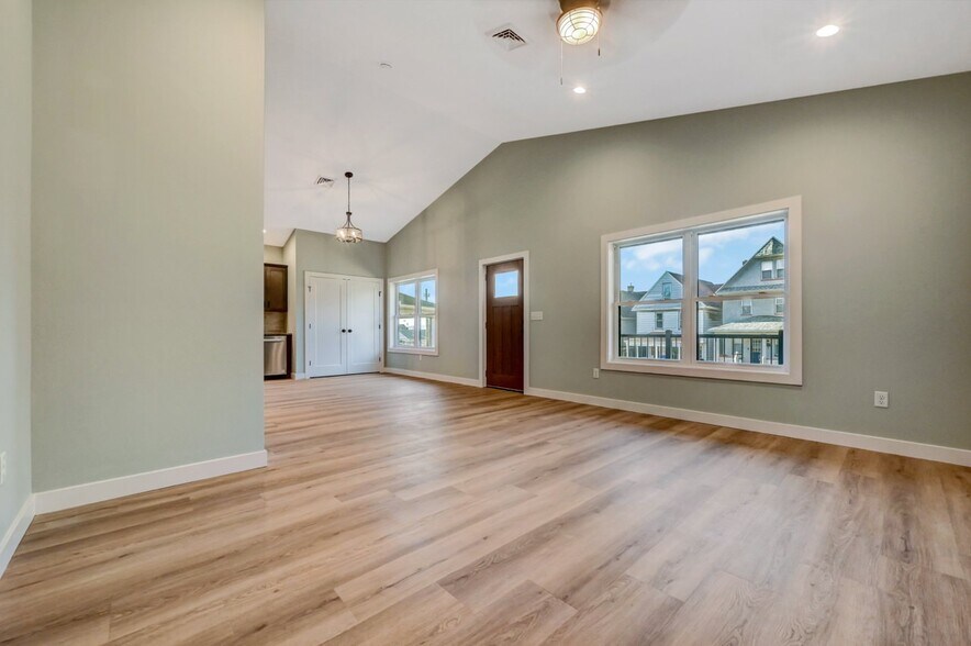 More Photos Of , Scranton Multifamily For Sale