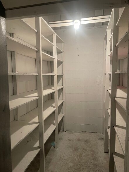 More Photos Of 103 Donald St, Nashville Service For Lease