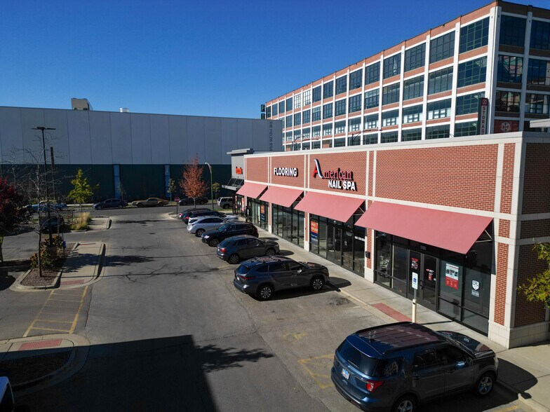 More Photos Of 4053-4057 W Diversey Ave, Chicago Freestanding For Lease