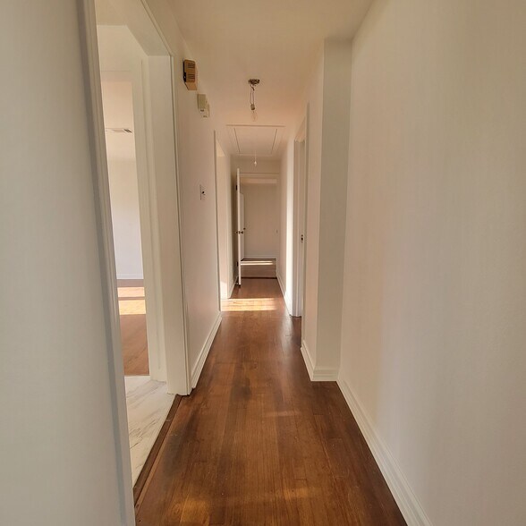 More Photos Of 22025 8th St, Silverhill Office Residential For Sale