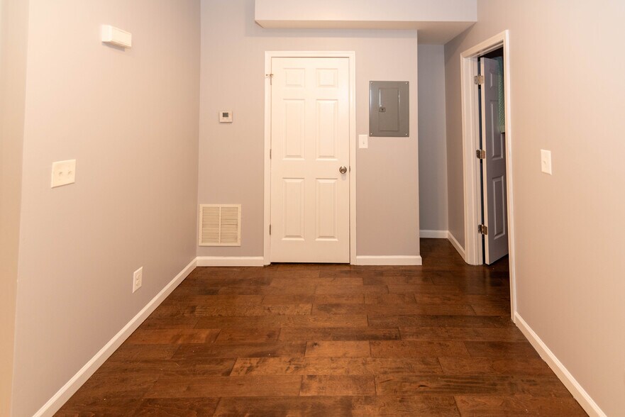 More Photos Of 2432 N Calvert St, Baltimore Apartments For Sale
