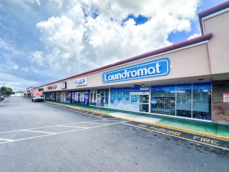 More Photos Of 1280-1420 Missouri Ave N, Largo General Retail For Lease
