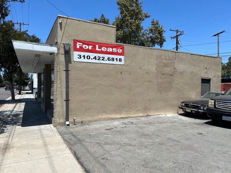 Primary Photo Of 14133-14145 Lambert Rd, Whittier Freestanding For Lease