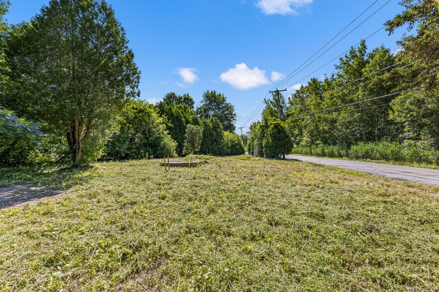 More Photos Of 1161 Champagne, Laval Land For Sale