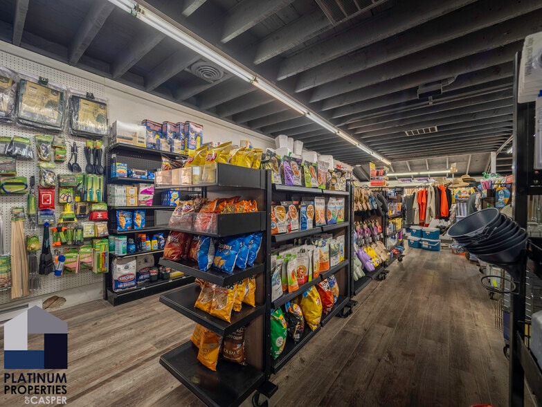 More Photos Of 21405 Kortes Rd, Alcova Hotel For Sale