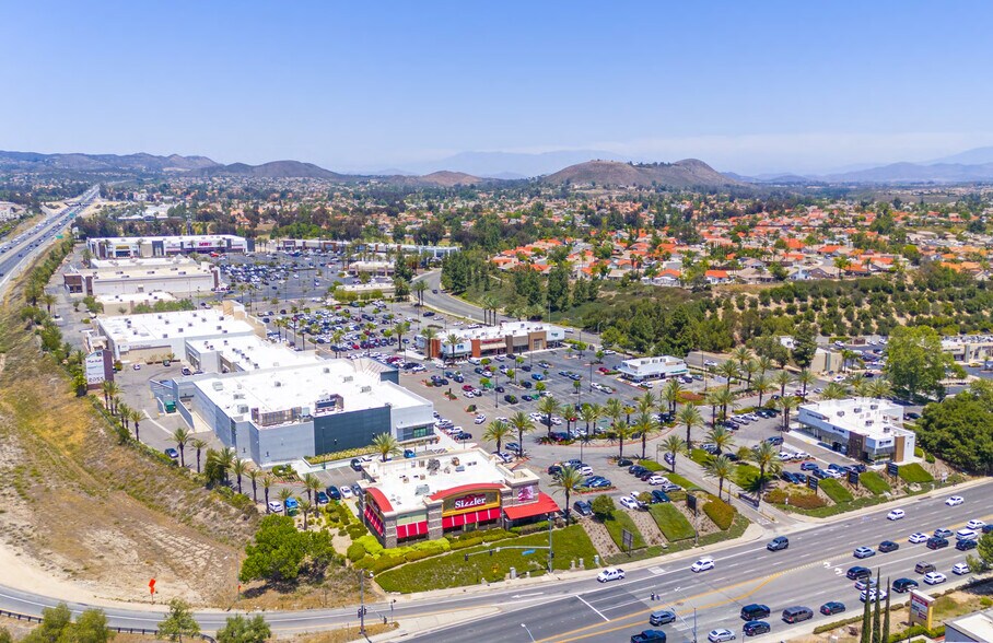 Primary Photo Of 39815-39875 Alta Murrieta Dr, Murrieta Unknown For Lease