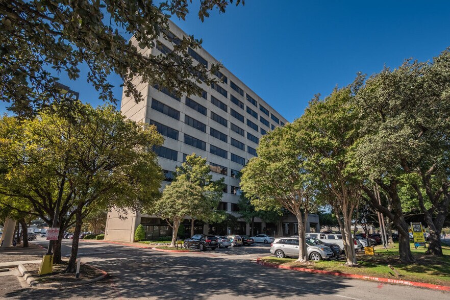 More Photos Of 4100 spring valley Rd, Dallas Loft Creative Space For Lease