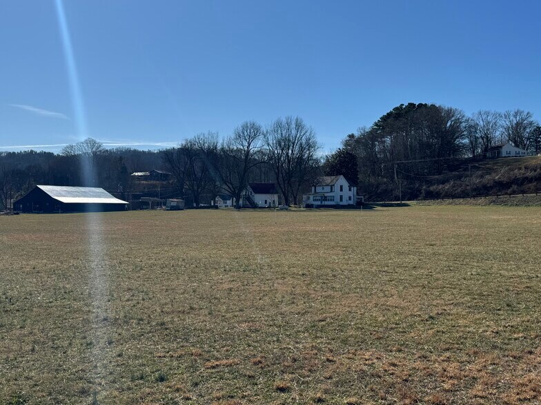 More Photos Of 226 Cherohala Skyway, Tellico Plains Land For Sale