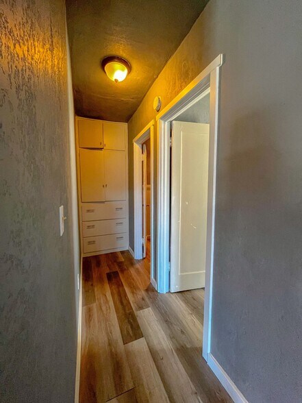 More Photos Of 204 SE 12th St, College Place Apartments For Sale