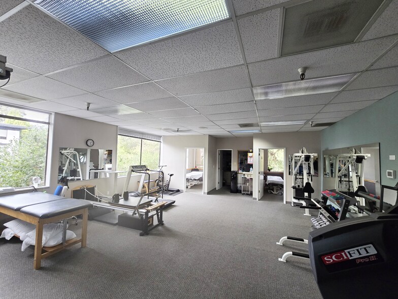 More Photos Of 1225 Crane St, Menlo Park Medical For Lease