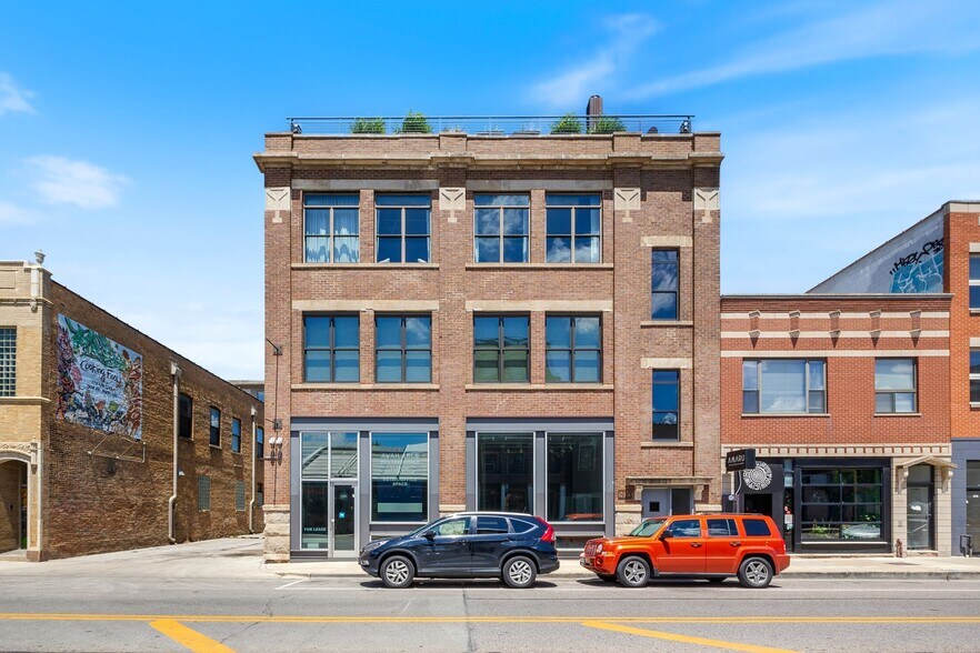 More Photos Of 1910 W North Ave, Chicago Storefront Retail Residential For Sale