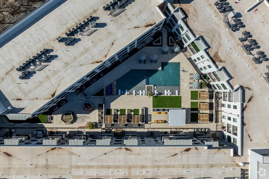 More Photos Of 1701 Simond Ave, Austin Apartments For Sale