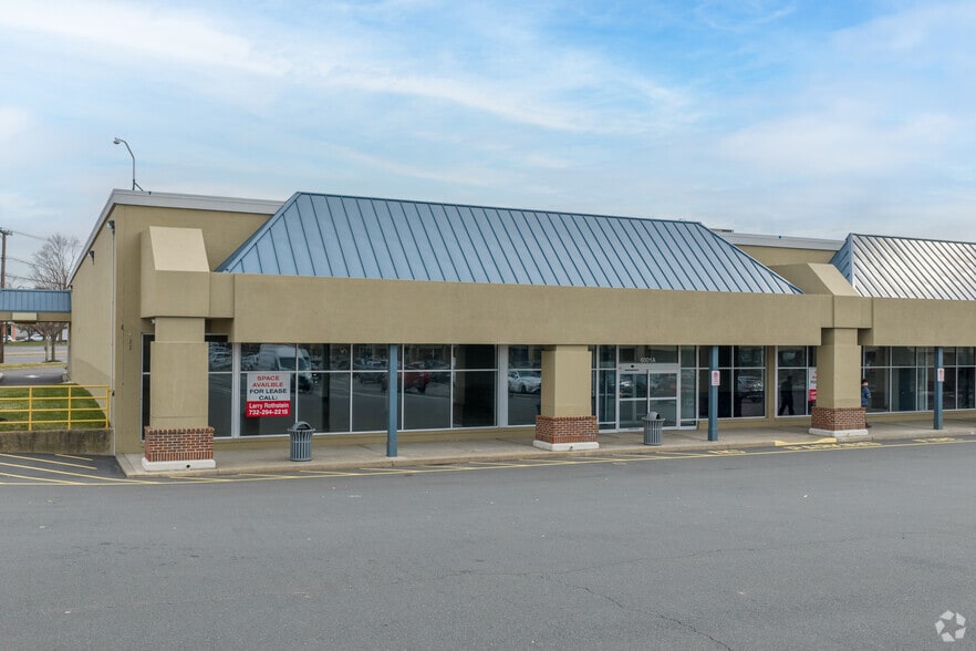 More Photos Of 6305 Middlesex Mall, South Plainfield Unknown For Lease