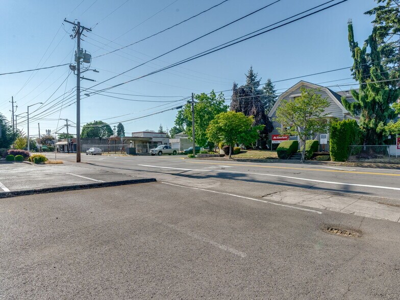 More Photos Of 2800 E Evergreen Blvd, Vancouver Office For Lease