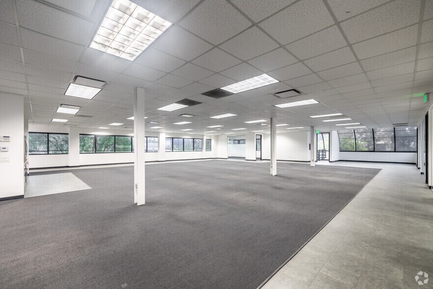 More Photos Of 6059 Bristol Pky, Culver City Office For Lease