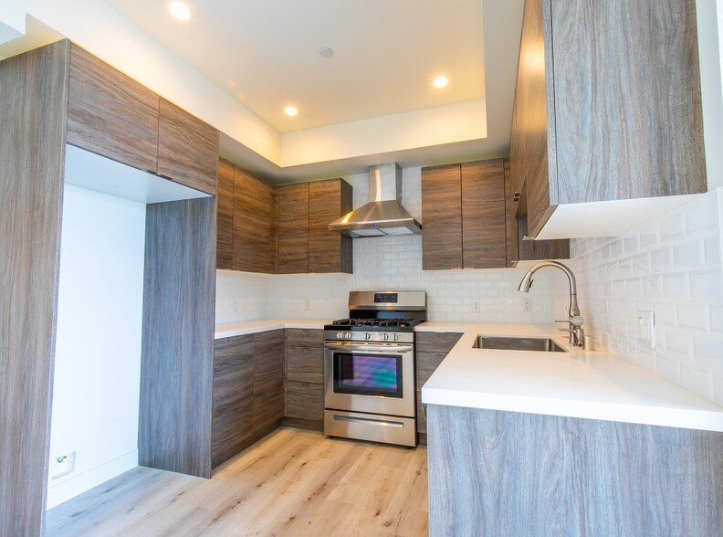 More Photos Of 1545 S Fairfax Ave, Los Angeles Apartments For Sale