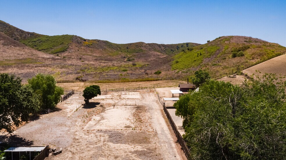 More Photos Of 5324 Chesebro Rd, Agoura Hills Land For Sale