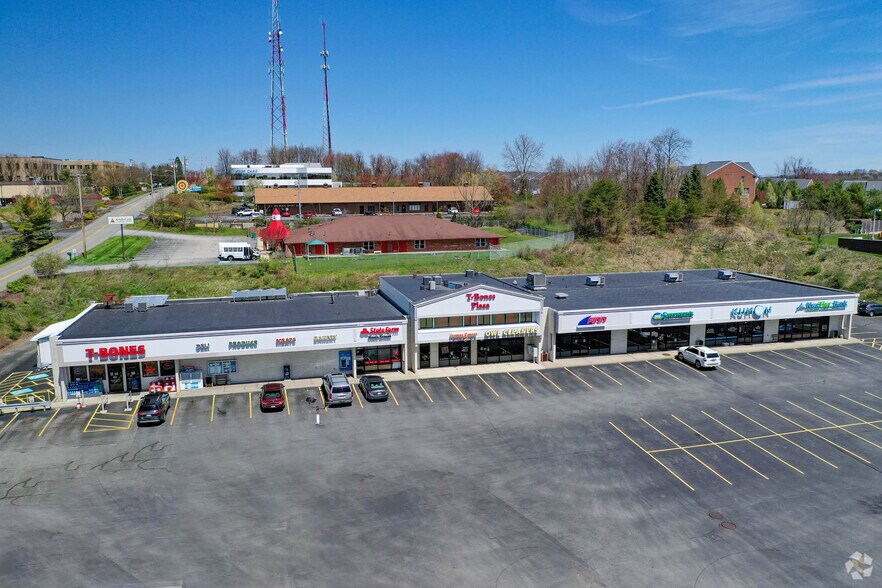 More Photos Of 100 Vip Dr, Wexford General Retail For Lease