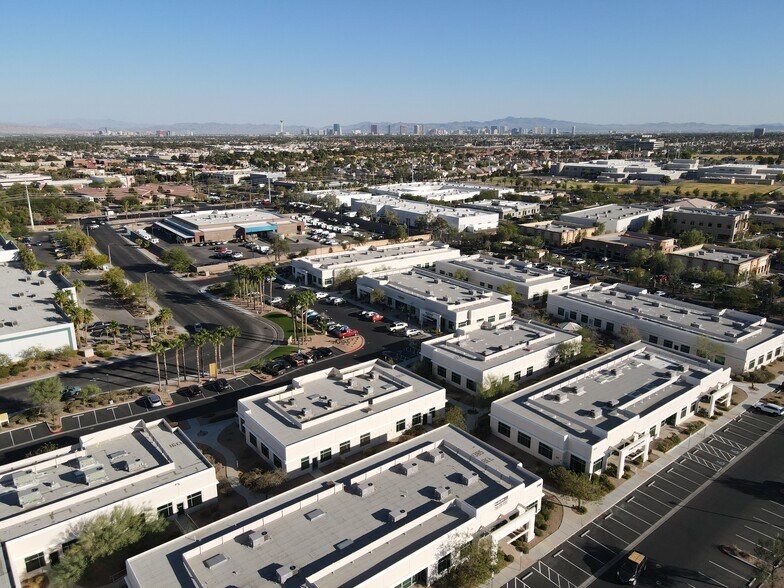 More Photos Of 7381 Prairie Falcon Rd, Las Vegas Medical For Lease