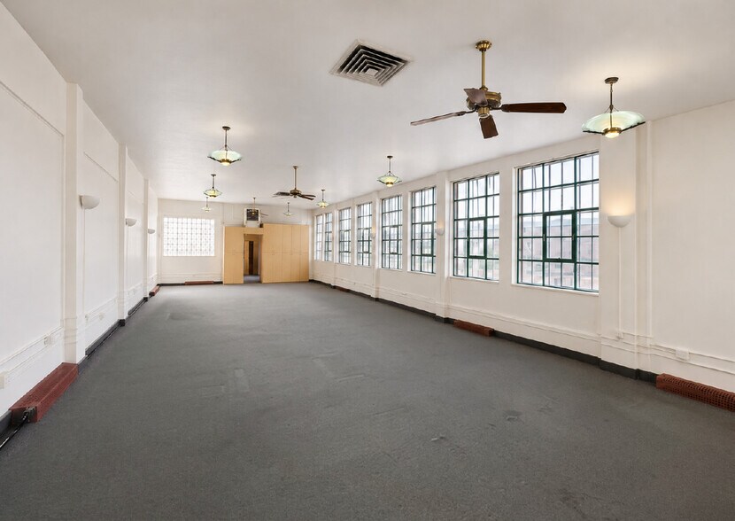 More Photos Of 4019 4th St NW, Albuquerque Freestanding For Sale