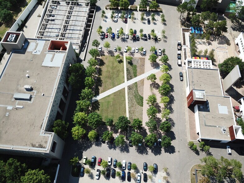 More Photos Of 1301 Solana Blvd, Westlake Office For Lease