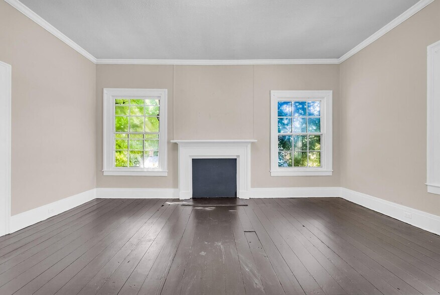 More Photos Of 1024 3rd Ave N, Columbus Apartments For Sale