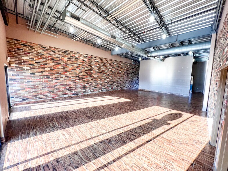 More Photos Of 3415 Loop 250, Midland Unknown For Lease