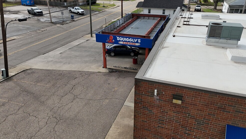 More Photos Of 2415 Maple Ave, Zanesville Carwash For Sale