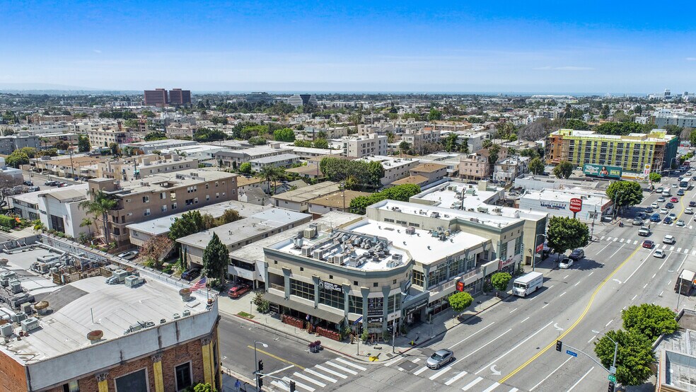 More Photos Of 11500-11518 Santa Monica Blvd, Los Angeles Office For Sale