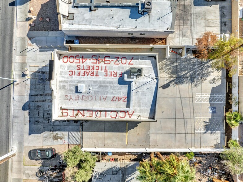 More Photos Of 713 N Eastern Ave, Las Vegas Office For Sale