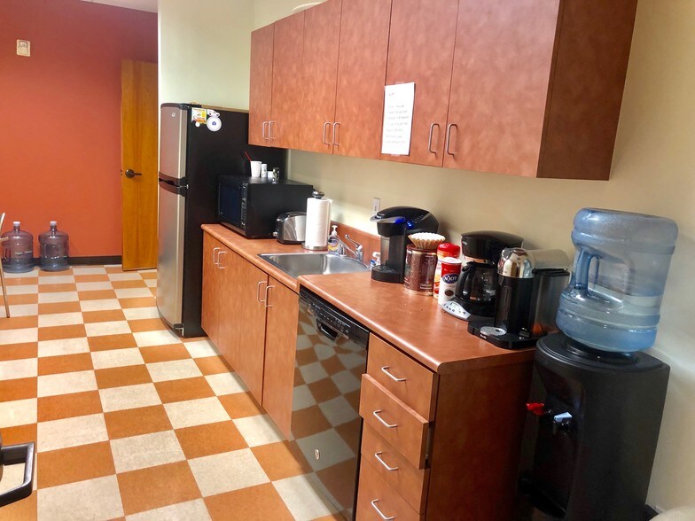 More Photos Of 12625 E Euclid Dr, Englewood Medical For Sale