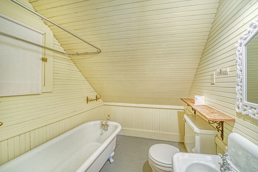 More Photos Of , Sunapee Unknown For Sale