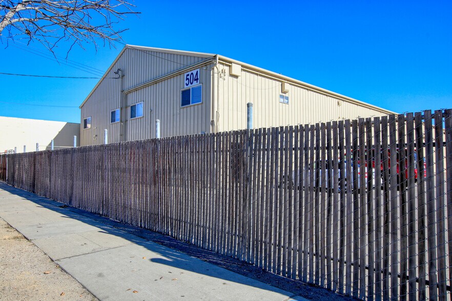 More Photos Of 504 S Western Ave, Santa Maria Warehouse For Sale