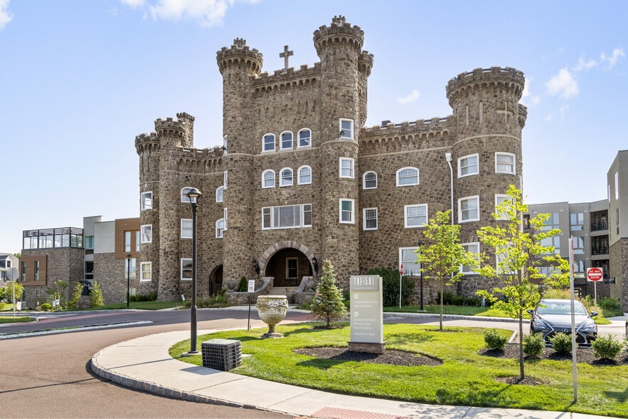 More Photos Of 500 Mattison Ave, Ambler Specialty For Sale