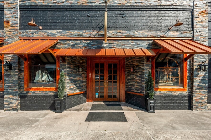 More Photos Of 226 Pamlico St, Belhaven Restaurant For Sale