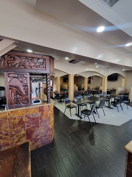 More Photos Of 13226 Rosecrans Ave, Norwalk Restaurant For Sale